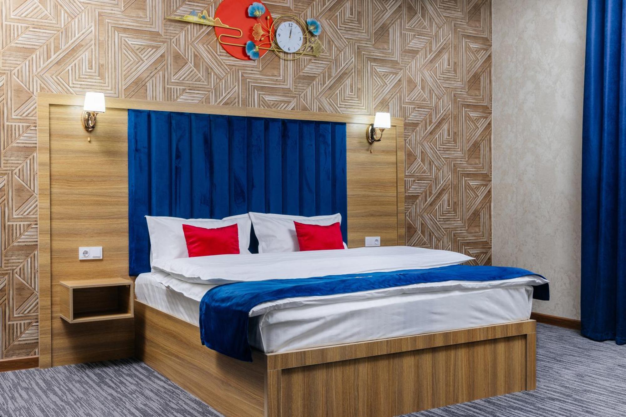 Resident Hotel Tachkent Extérieur photo